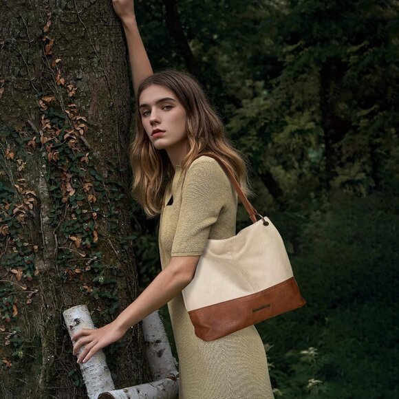 Women A-cream Imported Zipper Ladies Shoulder Handbags with Back Pocket - Picture 2 of 7